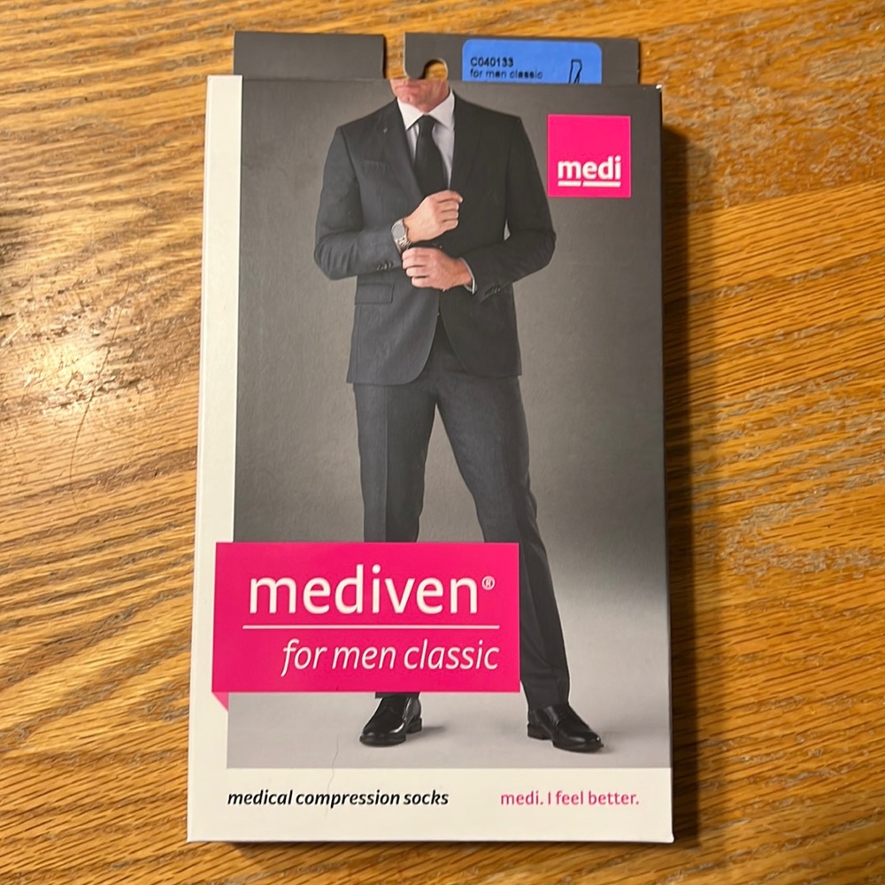 Mediven For Men 15-20 mmHg Classic Calf Compression Socks Black Closed Toe Tan